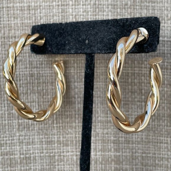 Essentials Women Earrings 18K Plated Gold Tone Ear Jewelry Hoop Earrings $50 - Picture 8 of 10